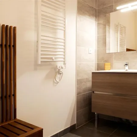 Neuf T2 50m2 Calme Et Spacieux Pres De La Et Golf Avec Grand Balcon Prive Apartment Seignosse