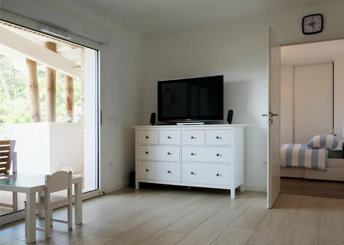 Neuf T2 50m2 Calme Et Spacieux Pres De La Et Golf Avec Grand Balcon Prive Seignosse